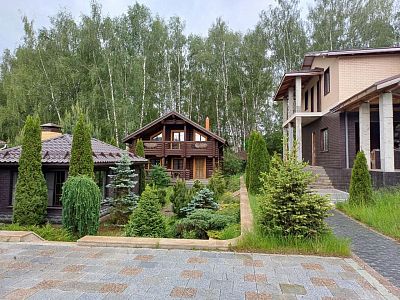 Купить дом Московская область, муниципальный округ Чехов, деревня Оксино, Святогорская улица 9 28600000 рублей