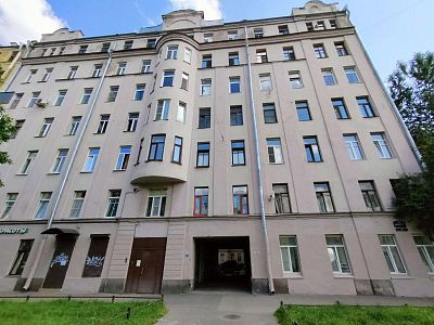Купить квартиру г Санкт-Петербург, линия 18-я В.О., д 19 12100000 рублей