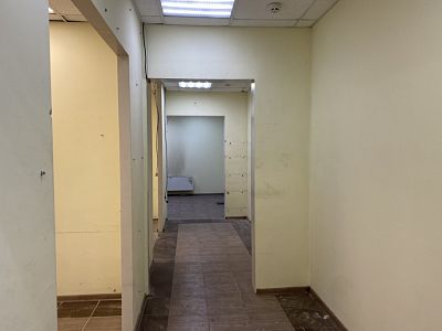 Снять в аренду помещение свободного назначения г Москва, ул Дубнинская, д 53 к 2 160000 рублей