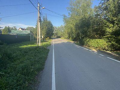 Купить земельный участок Москва, Троицкий административный округ, Краснопахорский район, деревня Варварино, 7 13000000 рублей