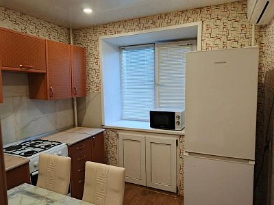 Купить квартиру г Хабаровск, ул Краснореченская, д 7 3850000 рублей