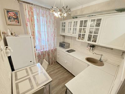 Купить квартиру г Москва, ул Октябрьская, д 38 к 6 24000000 рублей