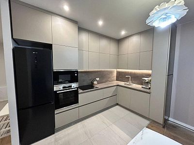 Снять квартиру Москва, Олонецкая улица, 6 210000 рублей