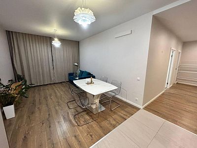 Снять квартиру Москва, Олонецкая улица, 6 210000 рублей