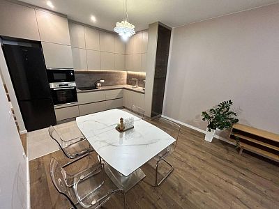 Снять квартиру г Москва, ул Олонецкая, д 6 210000 рублей