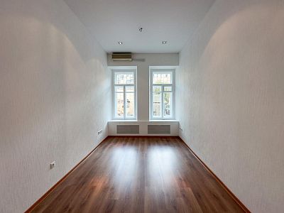 Купить офис г Москва, ул Тверская, д 12 стр 7 15000000 рублей