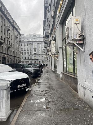 Купить квартиру г Москва, ул Солянка, д 1/2 стр 2 83000000 рублей
