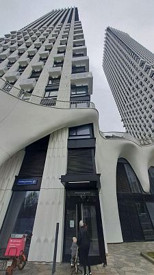 Купить квартиру г Москва, метро Народное ополчение, д 15 к 2 92000000 рублей