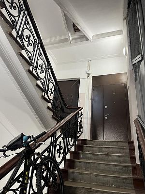 Купить квартиру г Москва, Климентовский пер, д 9 65000000 рублей