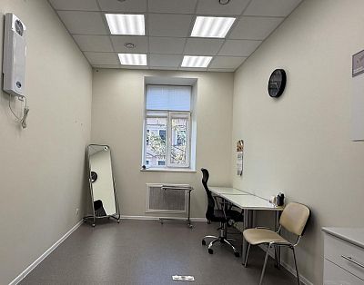 Снять в аренду помещение свободного назначения г Санкт-Петербург, линия 7-я В.О., д 44 927500 рублей