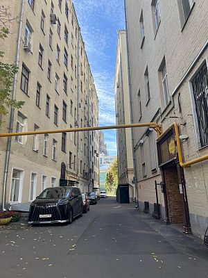 Купить квартиру г Москва, ул Арбат, д 51 стр 1 53000000 рублей