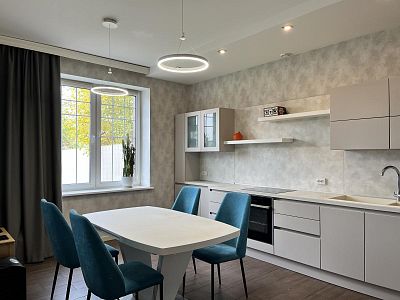 Купить таунхаус Московская область, городской округ Щёлково, квартал Варежки, 99А 24000000 рублей