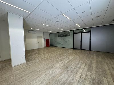 Снять офис г Москва, ул Барклая, д 6 стр 3 550000 рублей