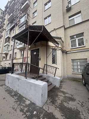 Купить квартиру г Москва, ул Валовая, д 8/18 стр 2 39900000 рублей