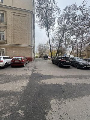 Купить квартиру г Москва, ул Валовая, д 8/18 стр 2 39900000 рублей