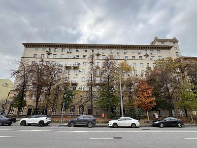 Купить квартиру г Москва, Космодамианская наб, д 36 47000000 рублей