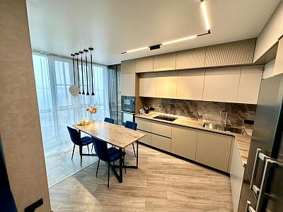 Купить квартиру г Хабаровск, ул Запарина, д 154 20850000 рублей