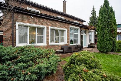 Купить дом г Тула, 3-й Дачный проезд, д 5 32000000 рублей