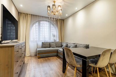 Купить квартиру г Санкт-Петербург, ул Кременчугская, д 11 к 3 28300000 рублей