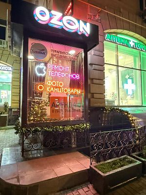 Снять в аренду торговую площадь г Москва, Кутузовский пр-кт, д 27 50000 рублей