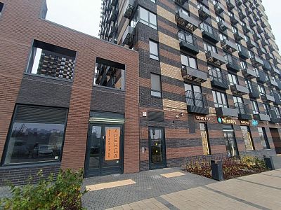 Снять в аренду помещение свободного назначения г Москва, пр-д Стройкомбината, д 1 стр 49 219000 рублей