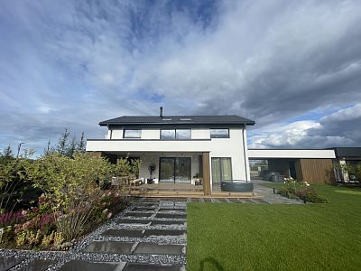 Купить дом Московская обл, г Истра, деревня Исаково 75000000 рублей