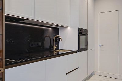 Купить квартиру г Москва, пр-д Невельского, д 1 к 2 35000000 рублей