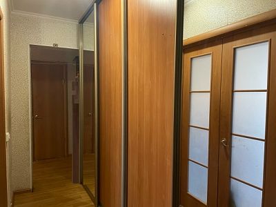 Купить квартиру г Хабаровск, ул Известковая, д 33 6500000 рублей