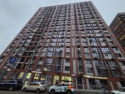 Купить квартиру г Москва, ул Рябиновая, д 3 к 4 34990000 рублей