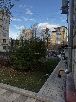 Купить квартиру г Москва, ул Киевская, д 18 47000000 рублей