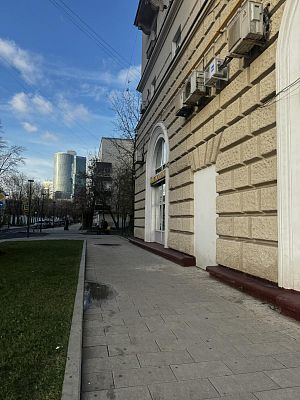 Купить квартиру г Москва, ул Киевская, д 18 47000000 рублей