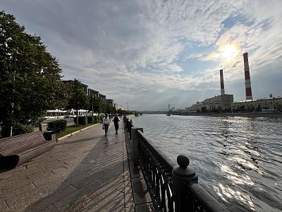 Купить квартиру г Москва, Саввинская наб, д 13 124000000 рублей