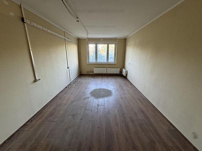 Снять в аренду помещение свободного назначения Москва, Новомосковский административный округ, район Коммунарка, улица Александры Монаховой, 95к4 180000 рублей