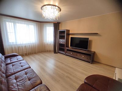 Снять квартиру г Красногорск, Красногорский б-р, д 19 80000 рублей