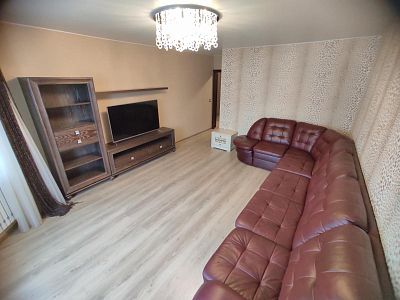 Снять квартиру г Красногорск, Красногорский б-р, д 19 80000 рублей