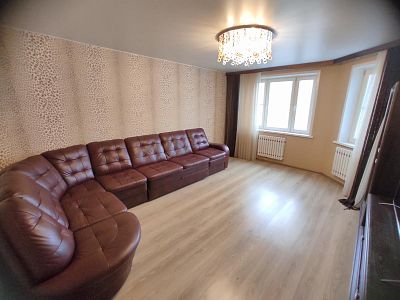 Снять квартиру г Красногорск, Красногорский б-р, д 19 80000 рублей