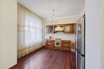 Купить квартиру г Москва, ул Новорязанская, д 36 37000000 рублей