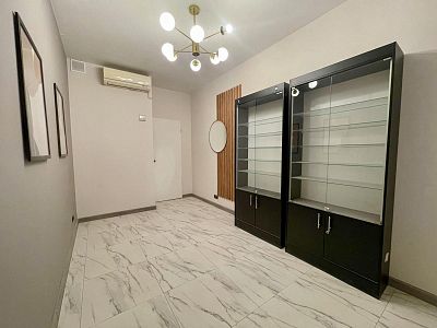 Снять в аренду помещение свободного назначения г Москва, Филёвский б-р, д 24 36900 рублей