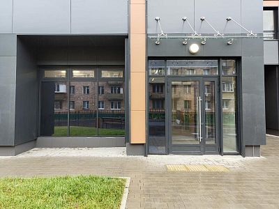 Снять в аренду помещение свободного назначения г Москва, ул Гарибальди, д 17А 450000 рублей