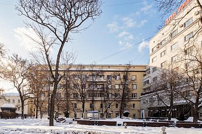 Снять в аренду помещение свободного назначения г Москва, ул Земляной Вал, д 1/4 стр 2 230000 рублей