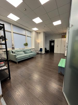 Снять офис г Москва, Большой Спасоглинищевский пер, д 8 стр 8 200000 рублей