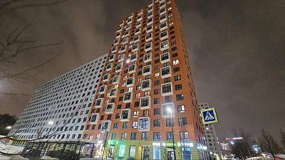 Купить квартиру г Москва, ул Саларьевская, д 10 к 2 20200000 рублей