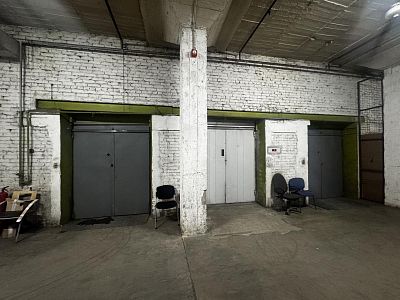 Снять в аренду склад г Москва, ул Промышленная, д 11 стр 3 468000 рублей