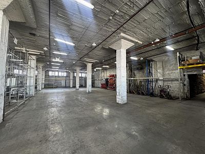 Снять в аренду склад г Москва, ул Промышленная, д 11 стр 3 468000 рублей