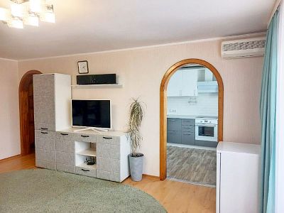 Купить квартиру г Хабаровск, ул Автобусная, д 14 5970000 рублей