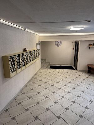 Купить квартиру г Москва, Украинский б-р, д 8 стр 1 21500000 рублей