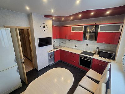 Снять квартиру г Москва, ул Декабристов, д 28 к 2 120000 рублей