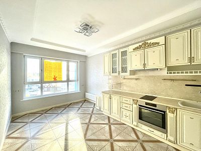 Купить квартиру Московская обл, г Солнечногорск, пгт Голубое, кв-л многоэтажной жилой застройки Мелодия леса, д 8 9300000 рублей