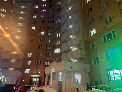 Купить квартиру г Красногорск, Красногорский б-р, д 18 30000000 рублей
