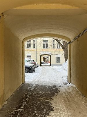 Купить квартиру г Москва, Смоленский б-р, д 15 35000000 рублей